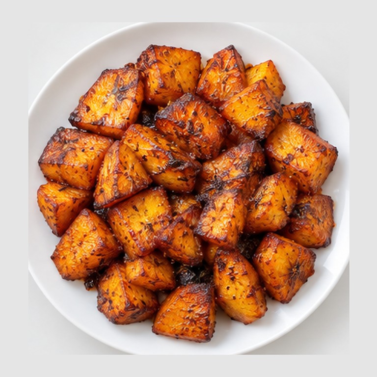 Plantain frit épicé du Ghana façon kelewele