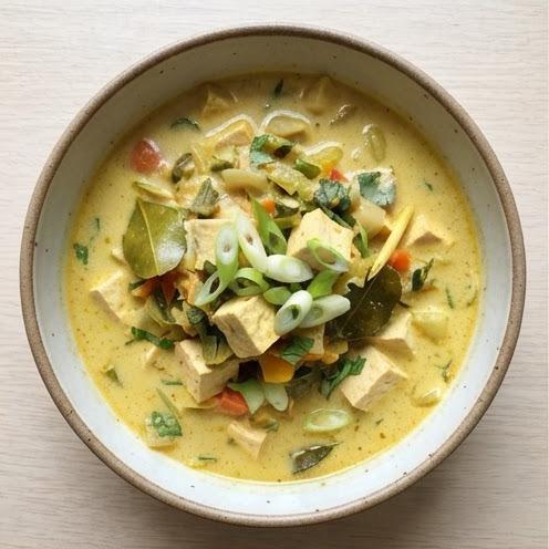 Curry cambodgien au lait de coco façon amok tofu